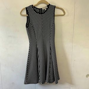 Monteau Small MIDI Black and White Stripe Dress
